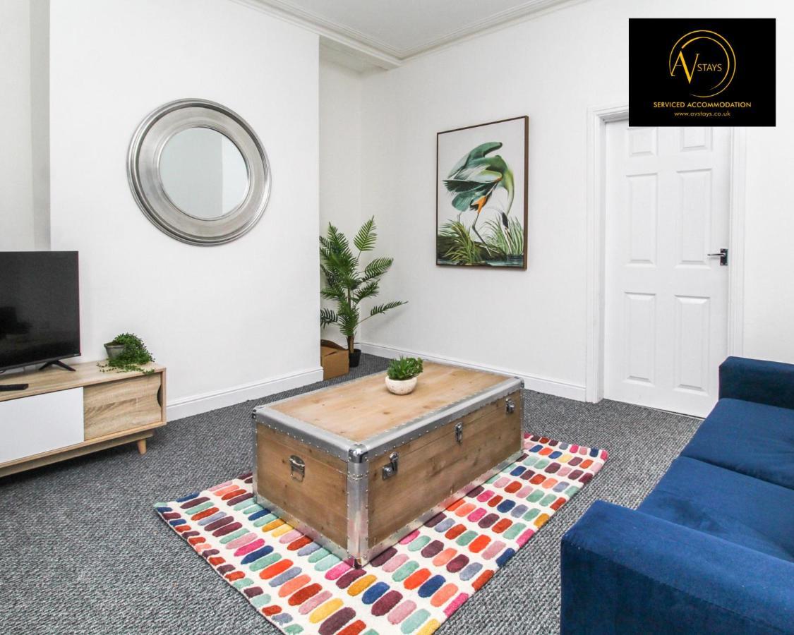 Modern House By Av Stays Short Lets & Serviced Accommodation St Helens St Helens  외부 사진