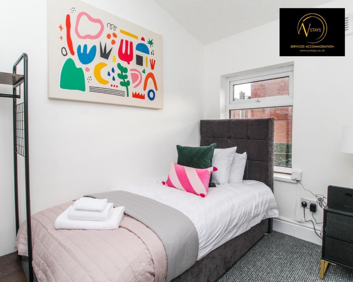 Modern House By Av Stays Short Lets & Serviced Accommodation St Helens St Helens  외부 사진