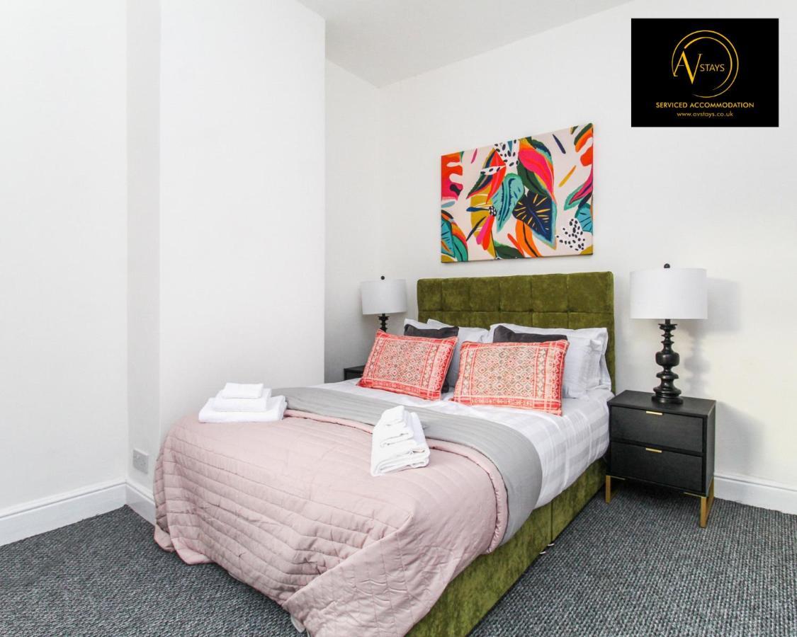 Modern House By Av Stays Short Lets & Serviced Accommodation St Helens St Helens  외부 사진