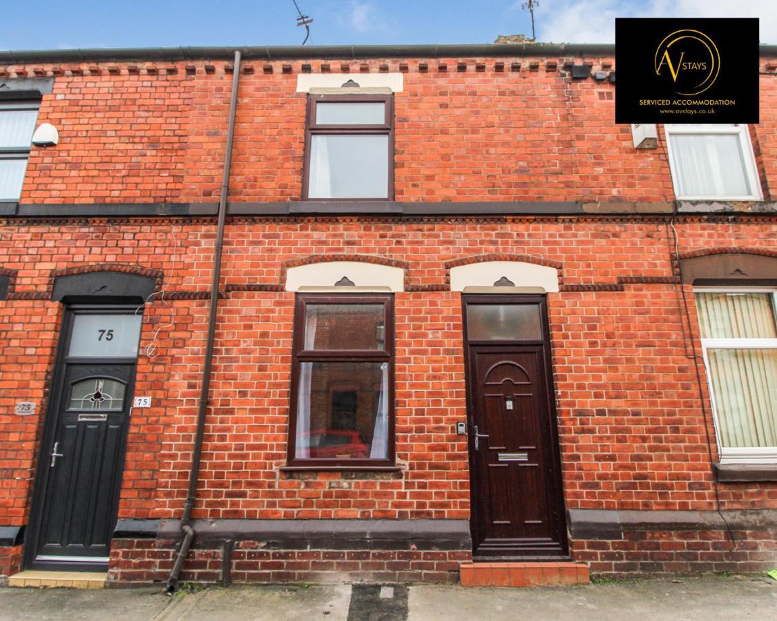 Modern House By Av Stays Short Lets & Serviced Accommodation St Helens St Helens  외부 사진