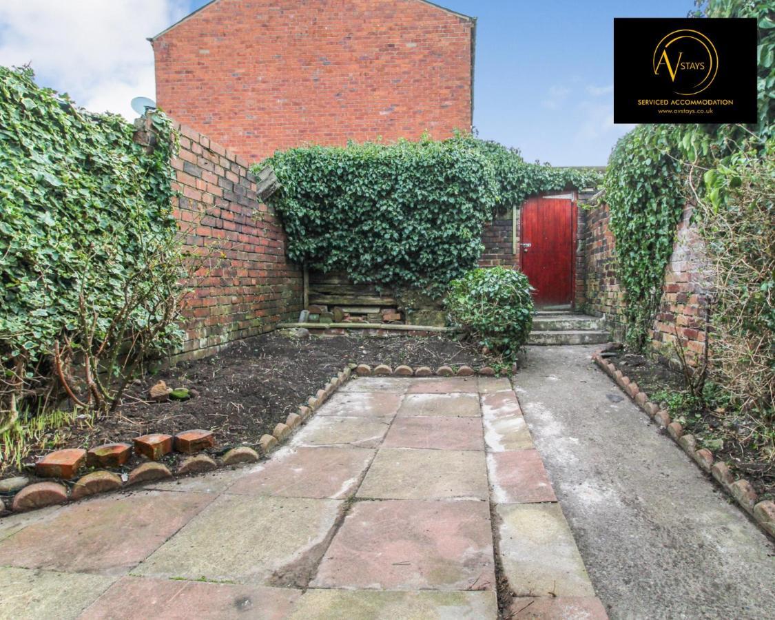 Modern House By Av Stays Short Lets & Serviced Accommodation St Helens St Helens  외부 사진